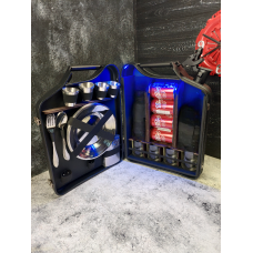 Міні бар каністра чорна на 20л. з посудом у подарунок татові / Подарунковий набір на 4 персони «Max»